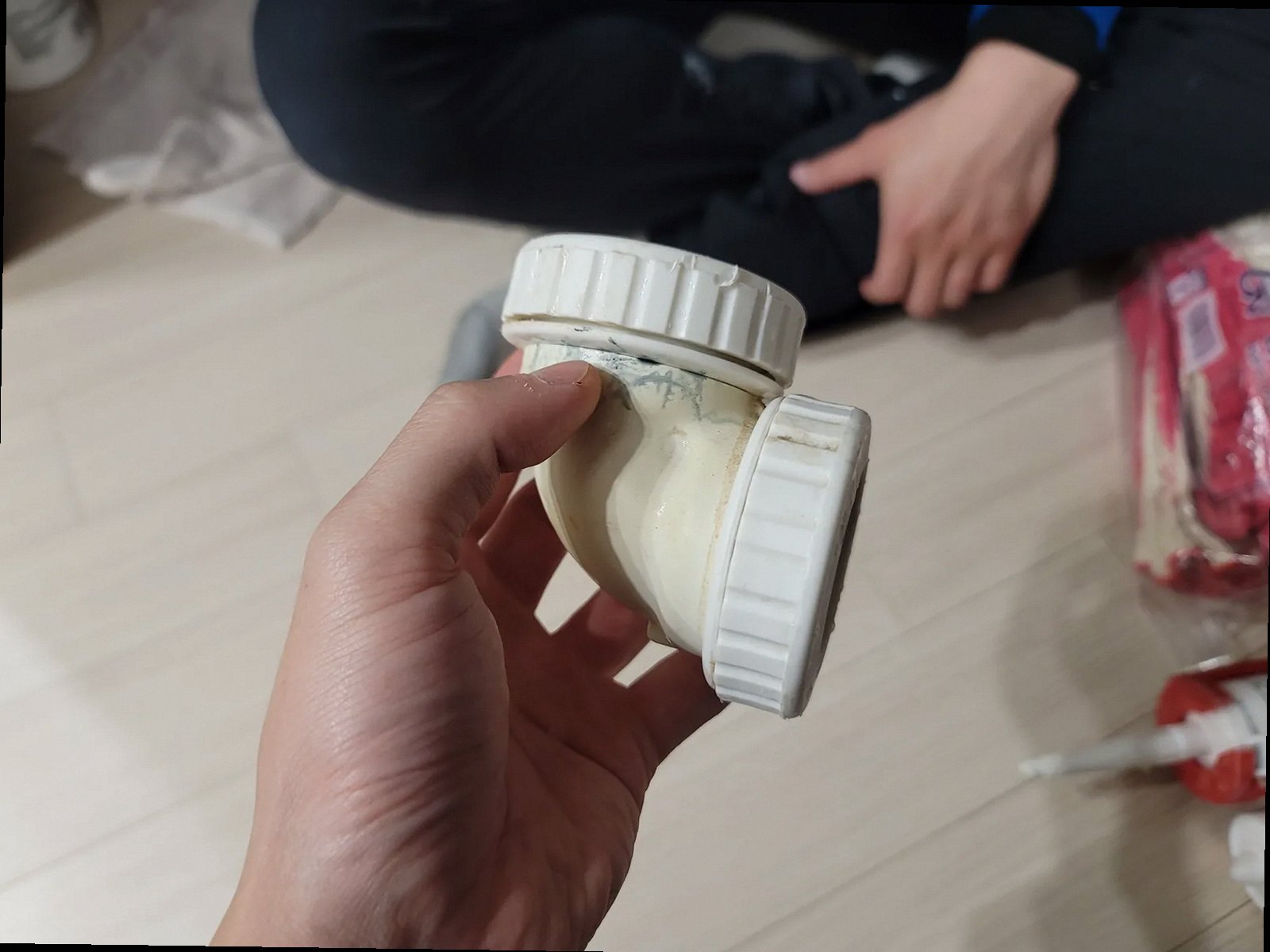 천안시 동남구 구룡동 누수탐지 배관터짐공사, 누수탐지는 어떻게 진행될까?